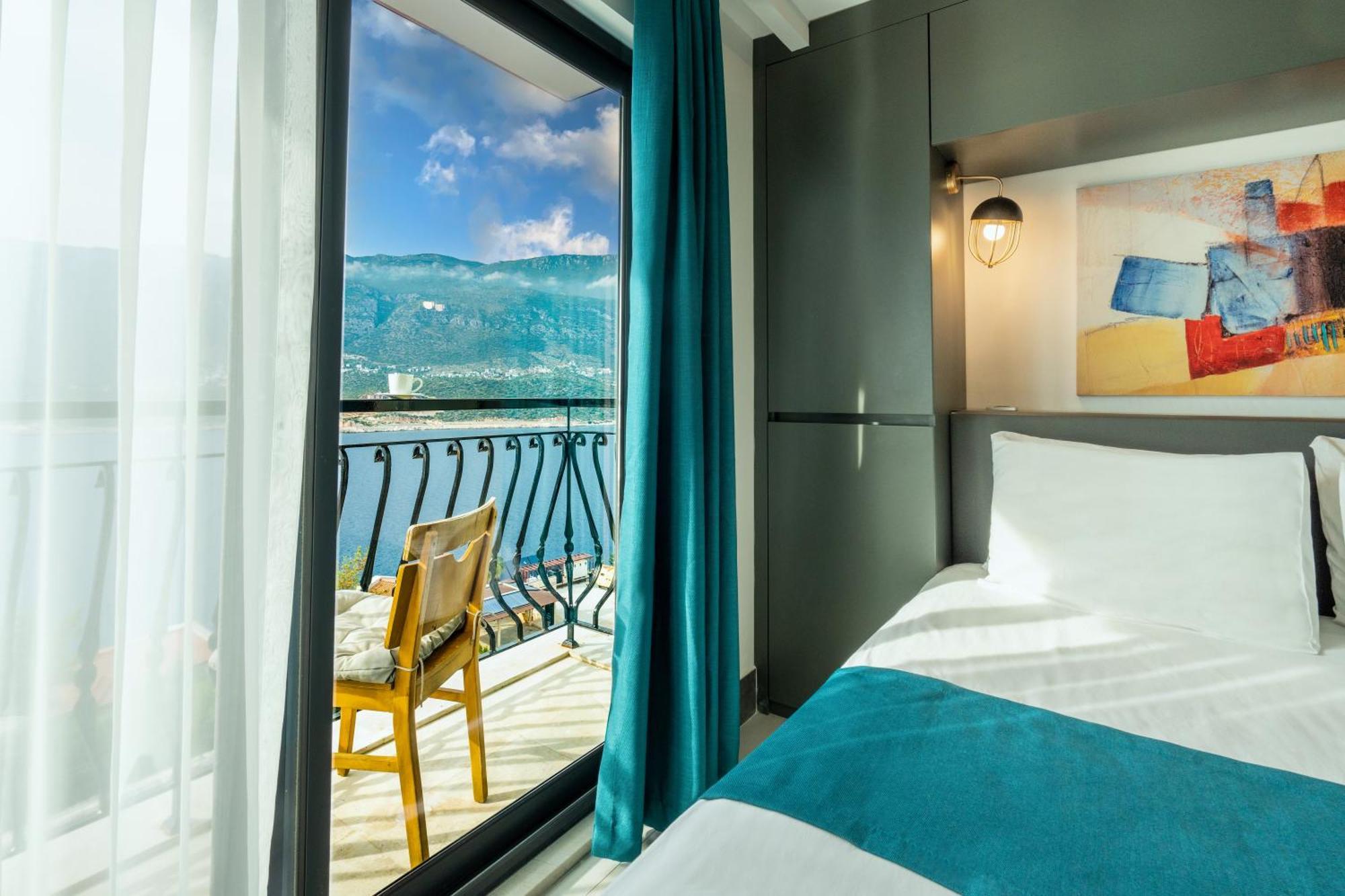 Guemues Yazar Hotel كاس الغرفة الصورة