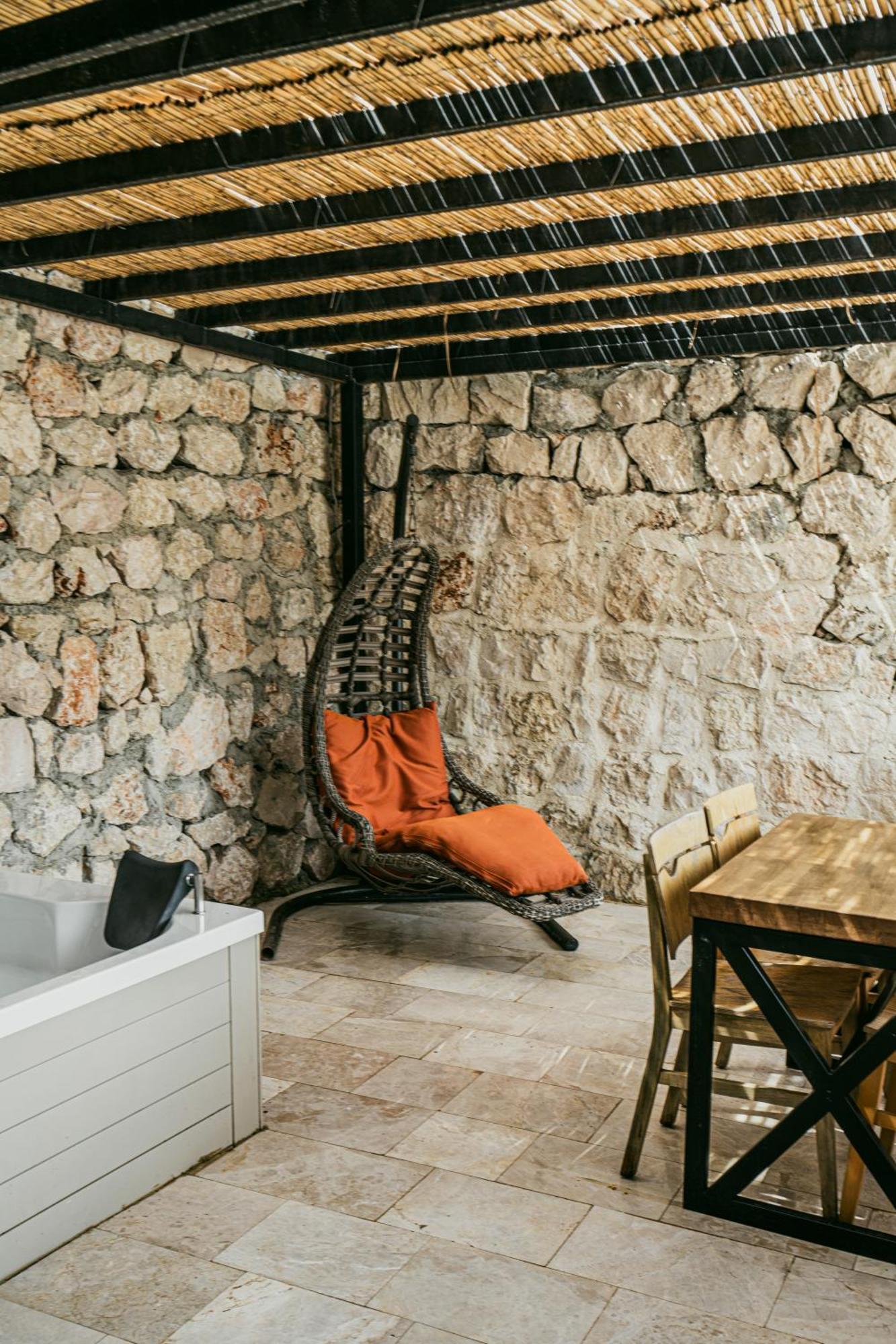 Guemues Yazar Hotel كاس الغرفة الصورة